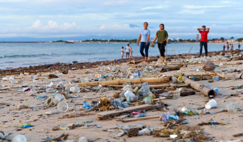 Bali Beach Cleaning